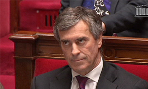 Fransa'da bütçe bakanının istifası tartışılıyor