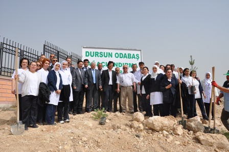 İki bin fidan toprakla buluştu