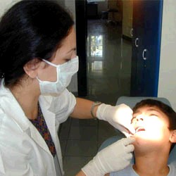 Öğrencilere diş taraması