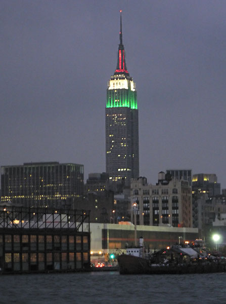 Empire State'e Ramazan Bayramı makyajı