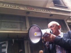 Atilla Dorsay veda etti