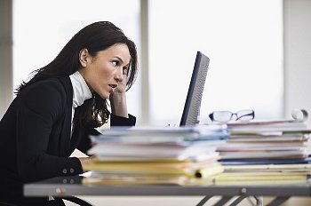 Ofis çalışanlarının kabusu: Boyun düzleşmesi