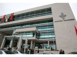 AYM'ye 3 bin 893 bireysel başvuru