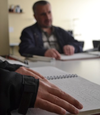 Braille alfabesiyle Kur'an-ı Kerim'i öğreniyorlar