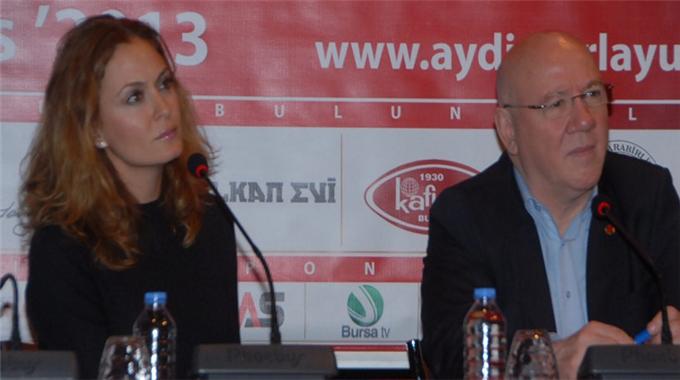 Ceyda Düvenci: Akil İnsanlar Silivri'de