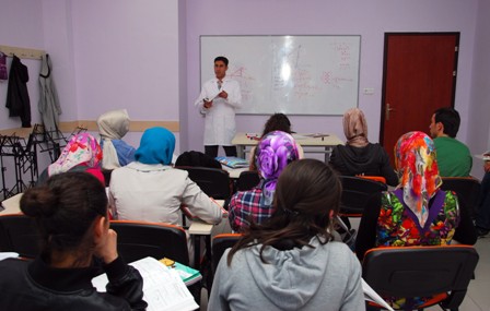 Dershaneye gidemeyen öğrencilere LYS hazırlık kursu
