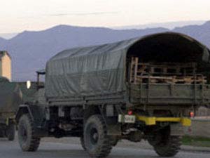 Askeri araç devrildi: 3 asker şehit!