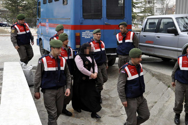 Kocasını öldürten kadına müebbet hapis istendi