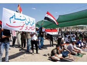 Irak'ta Cuma Gösterileri