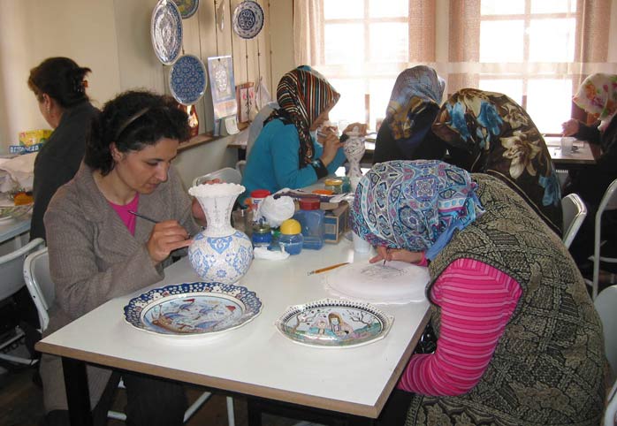 AB hibelerinde aslan payı Karatay'ın