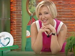 Show Tv Berna Laçin'e yol verdi