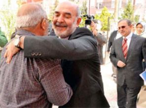 Akil Adamlar'a Ülkücü-Atatürkçü protestosu