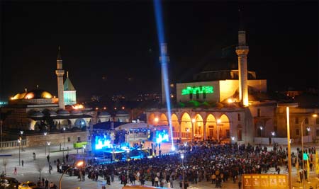 'Bütün Diller O’nu Söyler'başladı