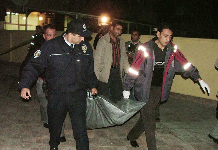 Ferhuniye'de şüpheli ölüm