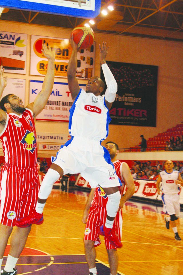 Üniversite avantajı eline aldı