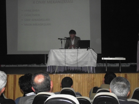 Gençlik'ten PDR Öğretmen Semineri