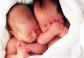 İkizlerin biri kocadan biri sevgiliden