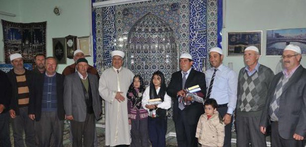 Moldovalı baba-kız Müslüman oldu