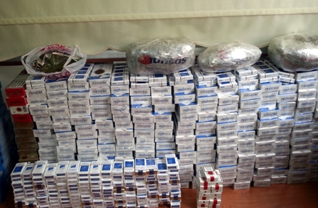 5 kilo 35 gram esrar ele geçirildi