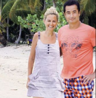 Nazenin Survivor'dan Elenir Elenmez Topa Tuttu