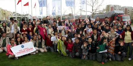 Selçuklu’dan Suriyeli çocuklara kardeş eli