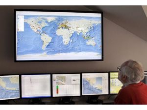 Japonya'da 7,2 Büyüklüğünde Deprem