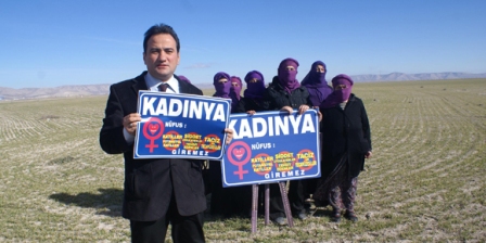 Greve kadın milletvekilleri de davet edildi