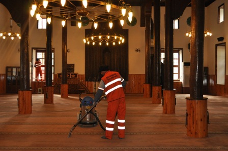 Seydişehir Belediyesi'nden camilerimize temizlik