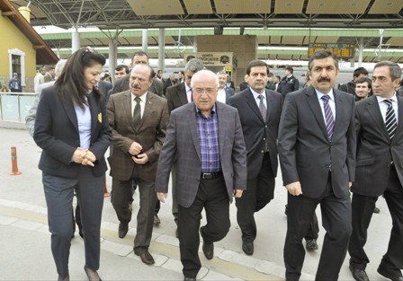 TBMM Başkanı Çiçek'ten Özal açıklaması