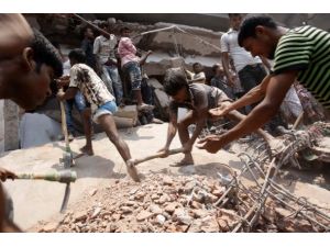 Bangladeş'te Ölü Sayısı 87'ye Yükseldi