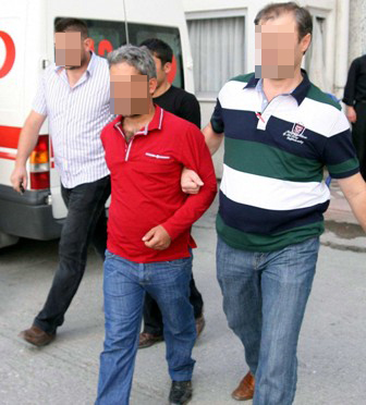 Karısının sevgilisini öldüren katil ve kardeşine 40 yıl hapis