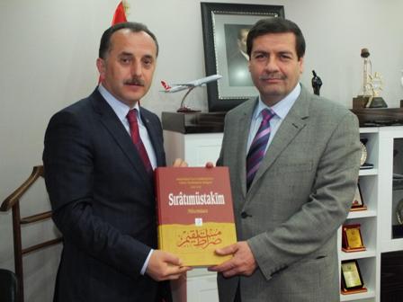 Siyaset Akademisi’nde eğitimler sürüyor