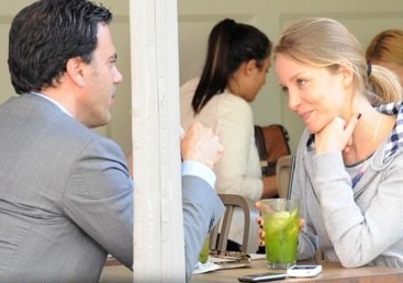 Bade İşçil'den Malkoç Sualp'e aşk dolu bakışlar