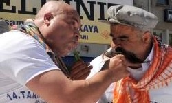 En Fazla Acı Biberi Yemek İçin Yarıştılar