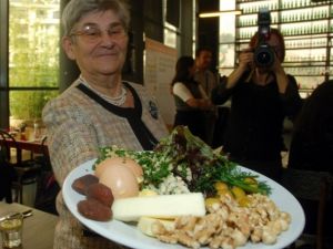 Kolesterolü yüksek olan fazla yaşıyor