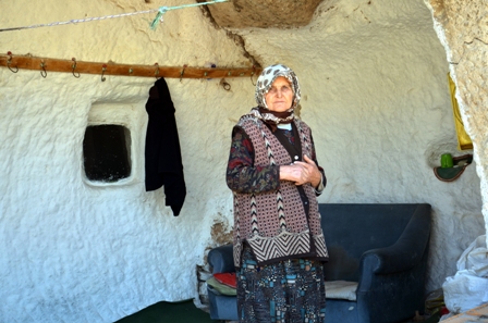 Modernizme inat tarihi mağaradan seyrediyor