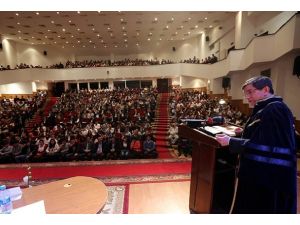 Davutoğlu: Soğuk Savaş mantığının kölesi olmayacağız