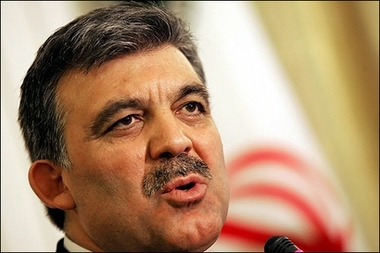 Gül'den sıcak açıklama