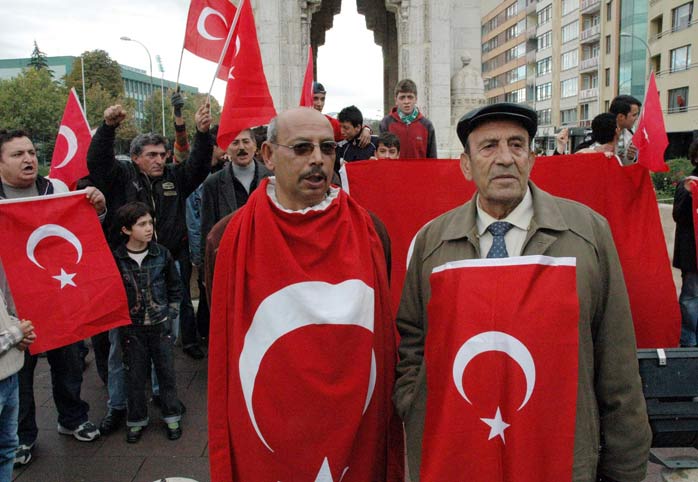 Konya'da teröre lanet yağdı