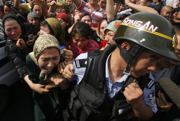 Sincan Uygur Özerk Bölgesinde 21 Kişi Hayatını Kaybetti ..