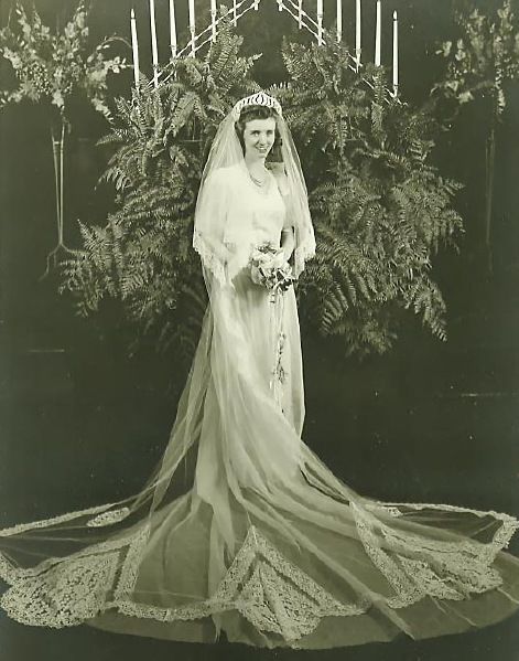 Düğününü 39 Yıl Sonra Gördü ...