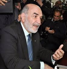 AKİL İNSANLAR  BAŞKANI TAŞGETİREN: -"BİZ RAHMET ELÇİLERİYİZ."