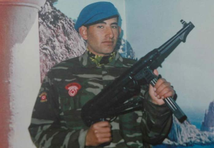 Kayıp Mehmetçiğin annesi oğlunu istiyor