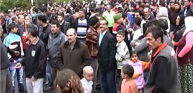 Akçakale Sınır Kapısı'nda gerginlik TIKLA İZLE