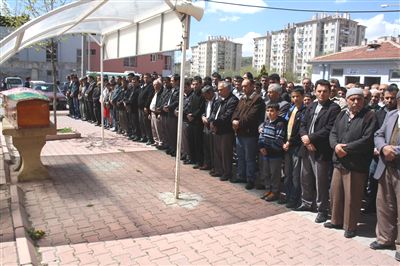 Kayseri'deki Trafik Kazasında Hayatını Kaybeden 6 Kişi, Defnedildi