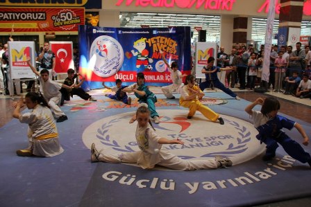 Yetenek Avcıları M1’deydi