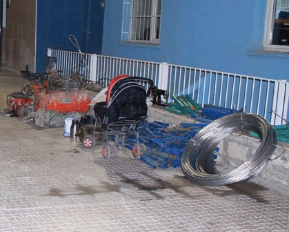 Hırsızlık olayına karışan 8 kişi yakalandı
