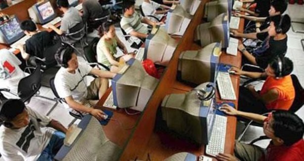 Çin "İnternet Dedikoducularına" Savaş Açtı