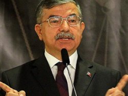 Yılmaz: Askerlik kısalabilir