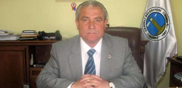 Kalp krizi geçiren belediye başkanı öldü